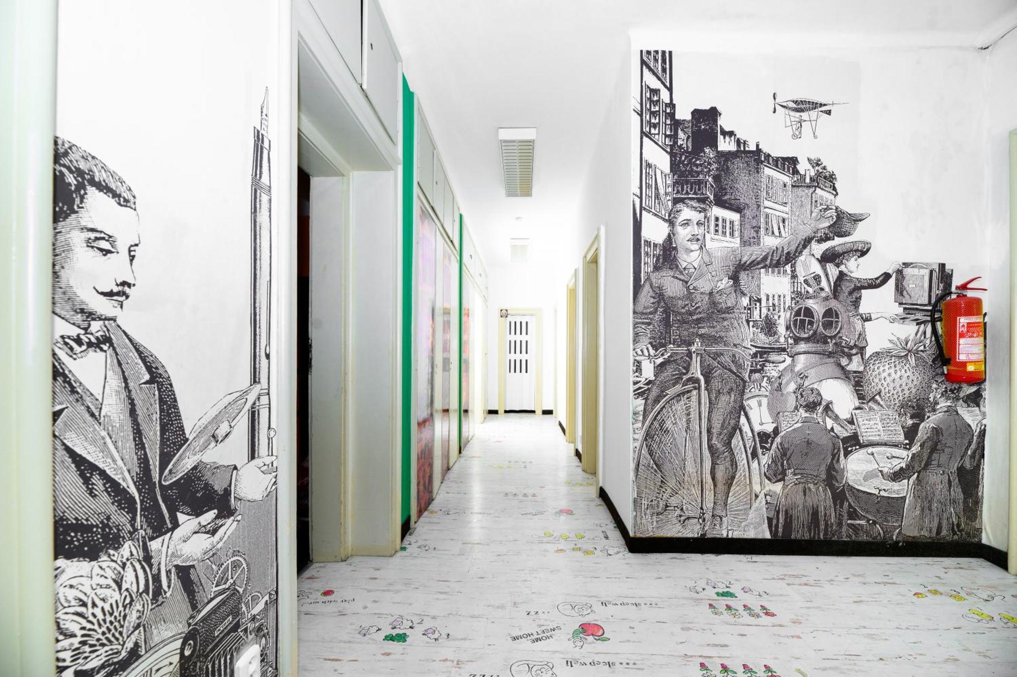 Benedikt City Center Hostel Prague Ngoại thất bức ảnh